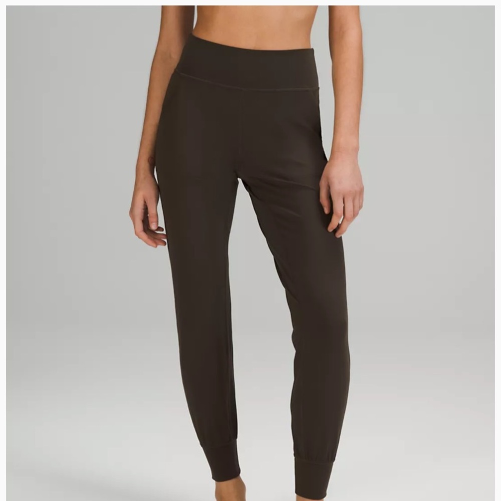 Align high rise joggers